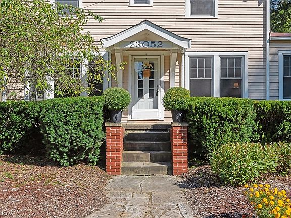 4th image of 23052 Mastick Rd