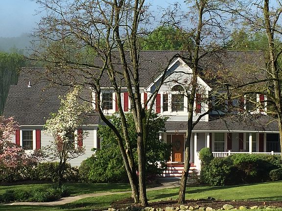 2nd image of 4 Tudor Hill Dr