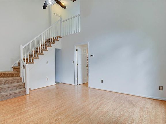 4th image of 1224 Corkwood Cir #1
