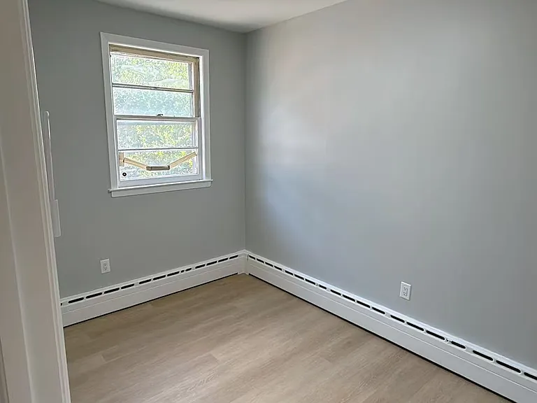 231 Jericho Tpke #1 — Photo 17