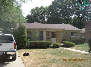 21440 Westhampton St, Oak Park, MI 48237