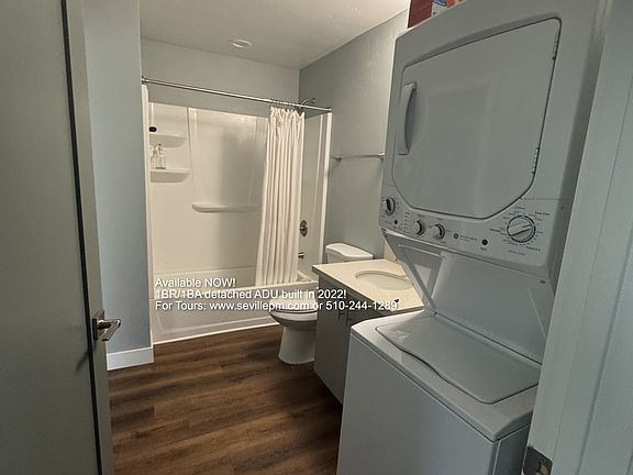 4th image of 4084 Barn Hollow Way #A