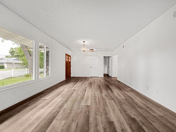 5th image of 8518 Ponce Ave