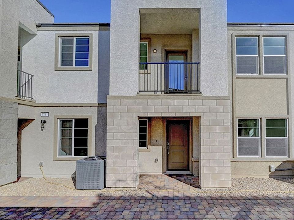 Urban Lifestyle L Elevation