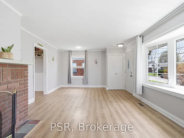 42 Jane St — Photo 4