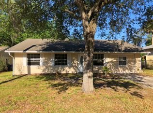 9614 N Connechusett Rd, Tampa, FL 33617