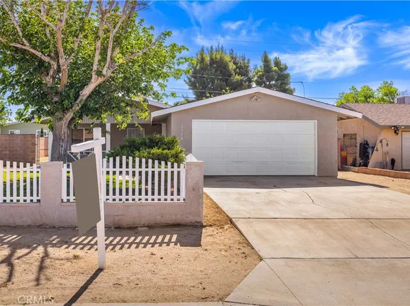 3316 Roxbury St, Rosamond, CA 93560