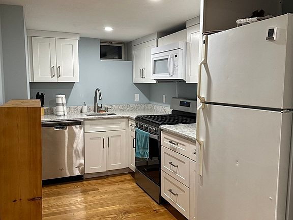 3rd image of 20 State Park Rd #2