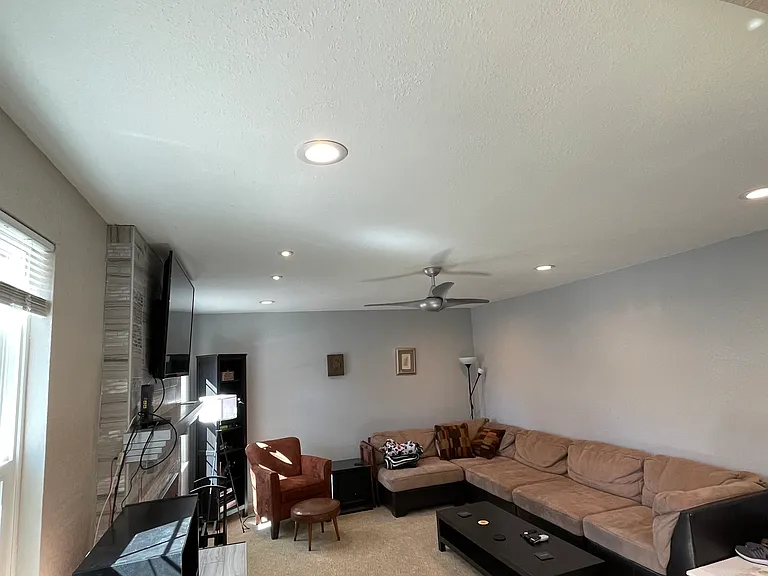 2247 S Eagle St — Photo 11