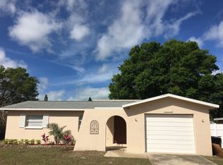 2320 Nellie St, Largo, FL 33774