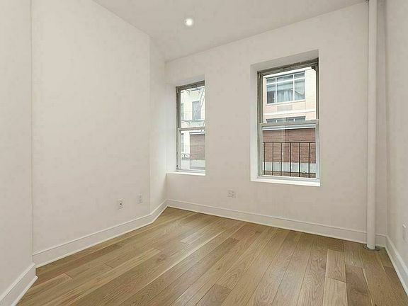4th image of 493 3rd Ave #2C