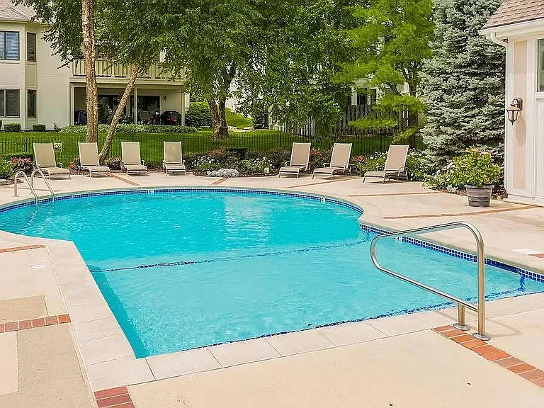 9100 Lamar Ave #106 — Photo 14