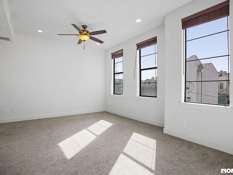 1706 Alamo St — Photo 13