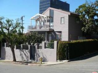 1121 Hilldale Ave, Los Angeles, CA 90069