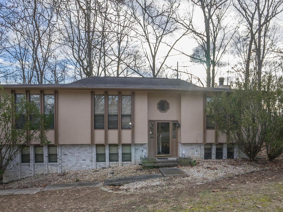 1st image of 5032 Laurel Woods Dr