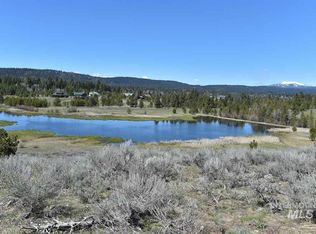 3-3A Buckcamp Ln, McCall, ID 83638