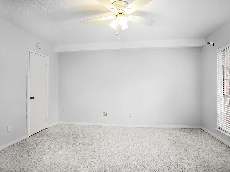 3400 Timmons Ln #45 — Photo 4