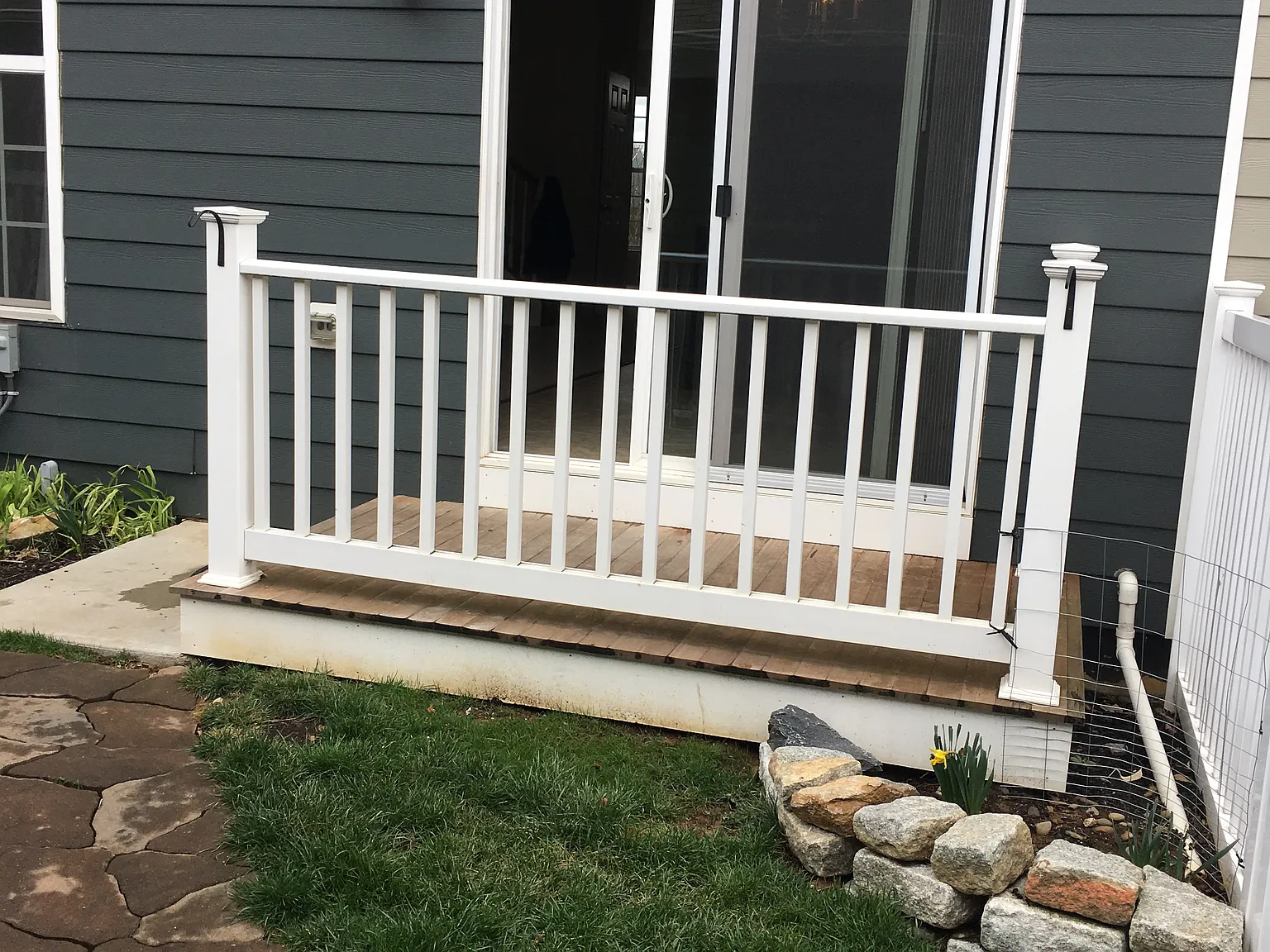 3 bed, 2.5 bath, 1920 sqft, $2,300 — Photo 4
