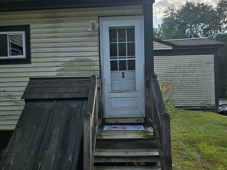 11 Ashuelot Main St #3 — Photo 9