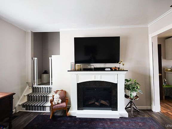 5th image of 309 Kanter St
