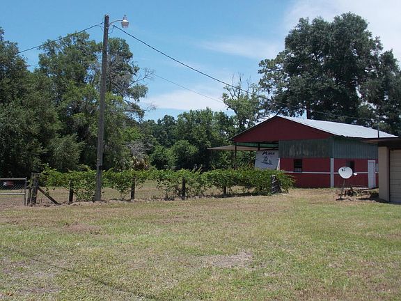 3rd image of 3621 NW 17th Ave