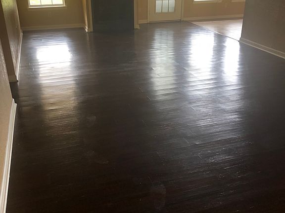 2nd image of 1504 War Eagle Dr