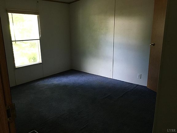 2nd image of 154 Bolling Hill Ln