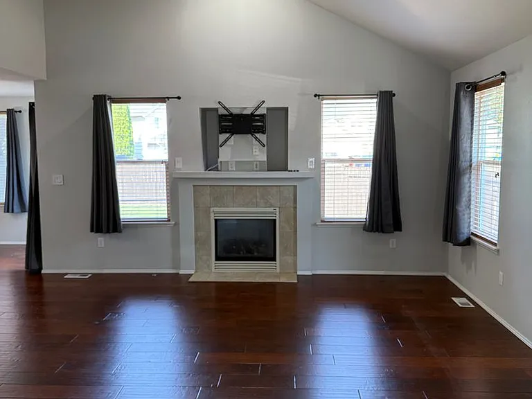 23836 SE 249th St — Photo 3