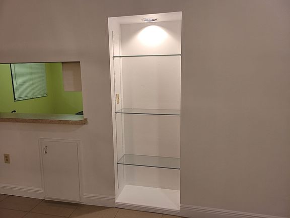 4th image of 17206 Glenmoor Dr #17206