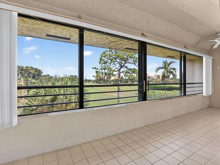 7460 La Paz Blvd #304 — Photo 8