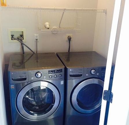 5th image of 623 Bedford Ave