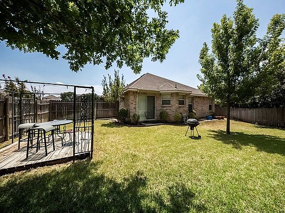 2nd image of 6613 Canyon Oak Dr