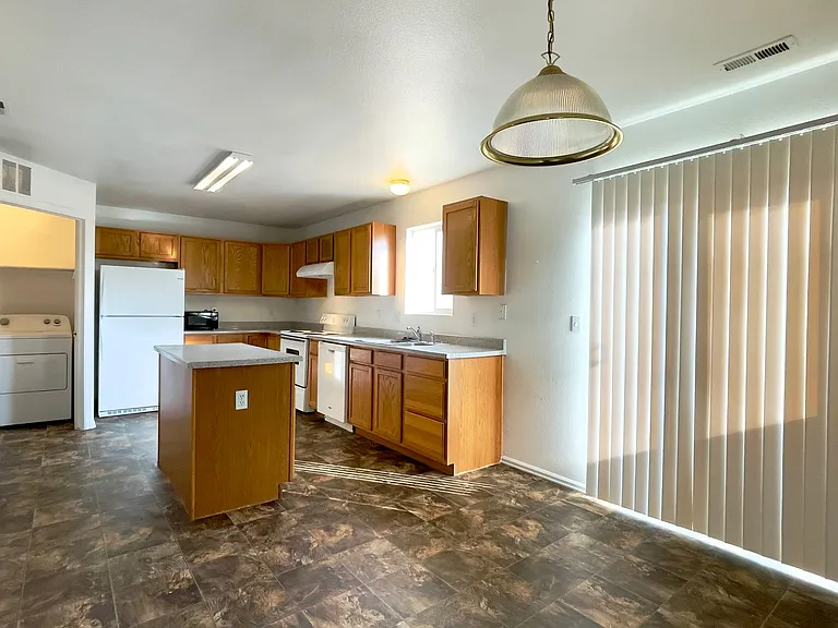 4961 Leland Point — Photo 9