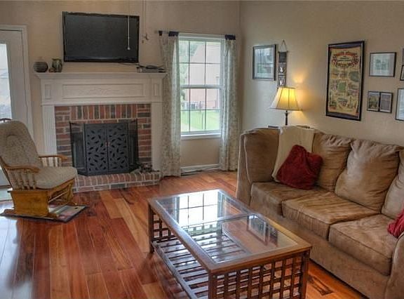 4th image of 5017 Claude Dr