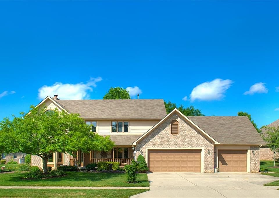 1st image of 9411 Pinecreek Dr