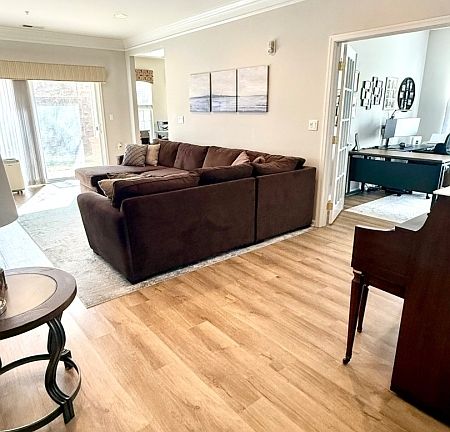 5th image of 2104 Avery Ct