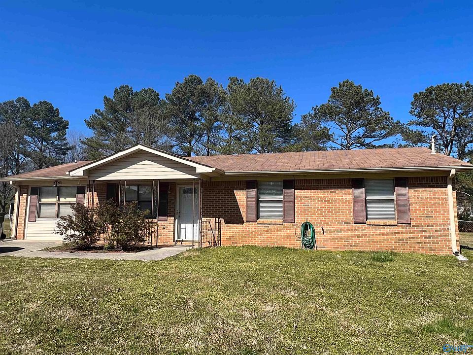 1st image of 105 Cindy Dr