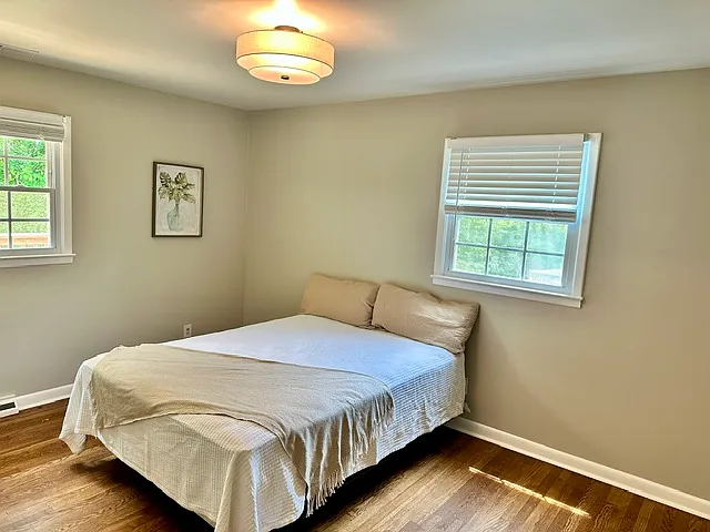 Upstairs Bedroom #1