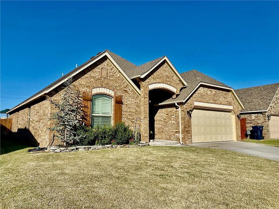 1st image of 5005 SW 120th Ter