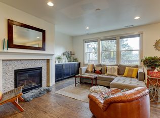 20229 NW Sundowner Ln, Bend, OR 97703