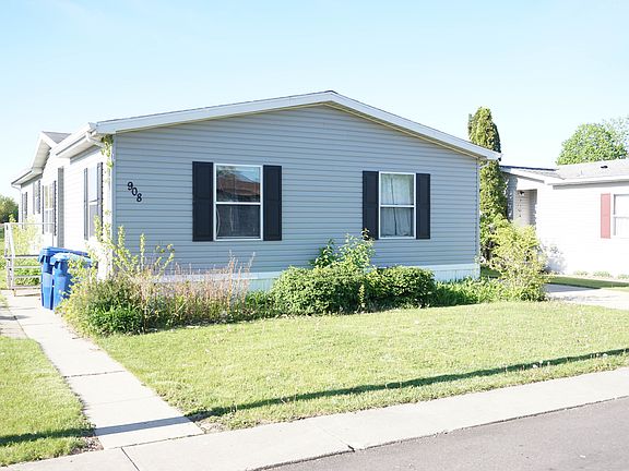 2nd image of 908 Southmoor Dr