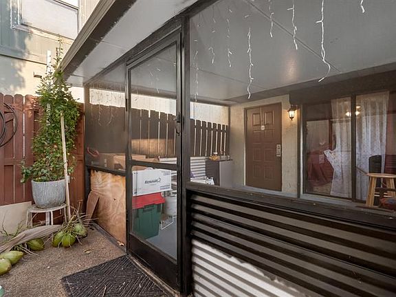 4th image of 6 Crossings Cir APT D