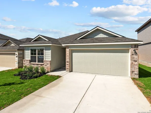 13135 Savory Place, St Hedwig, TX 78152