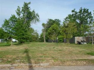 1018 Dallas St, Port Neches, TX 77651