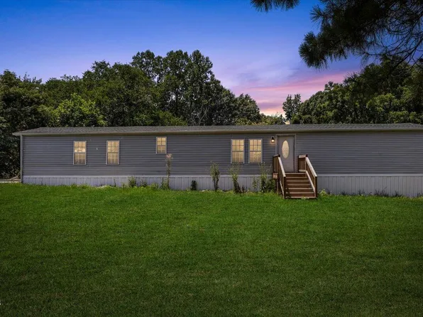 485 Lemay Ln, Henderson, NC 27537