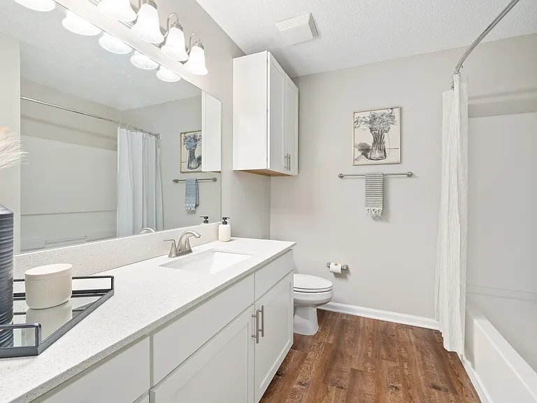 Reserve at Park Place Apartment Homes — Photo 34