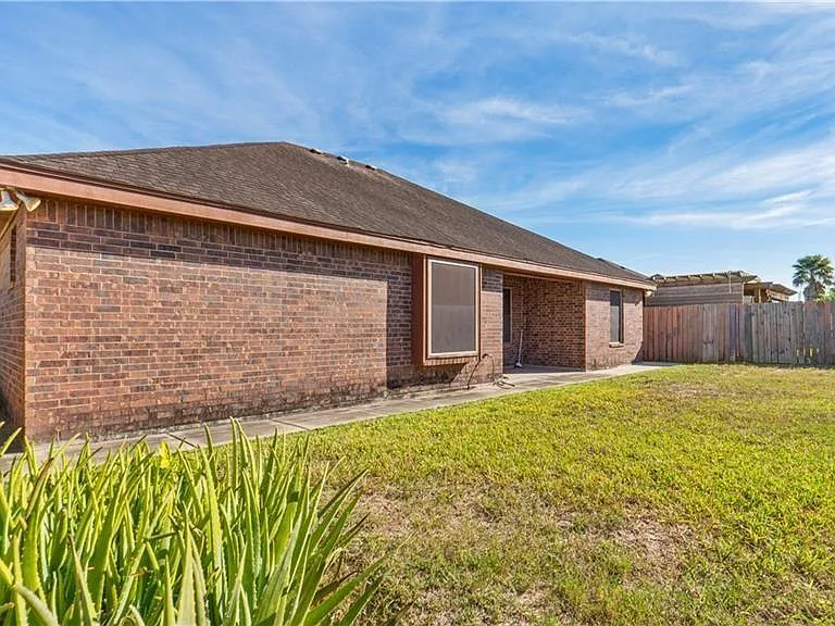 1408 Quail Dr — Photo 23