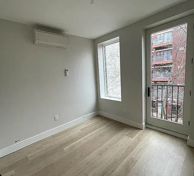 727 Dekalb Ave #3A — Photo 7