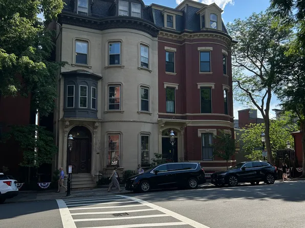 49 Monument Sq #4, Charlestown, MA 02129