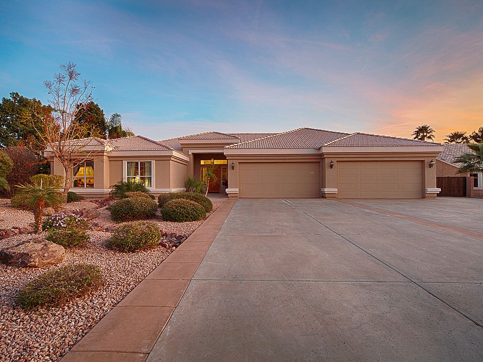 1st image of 8601 W Via Montoya Dr